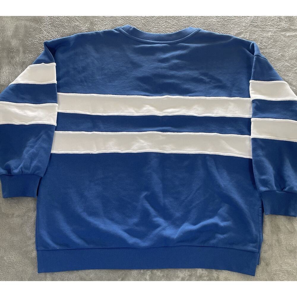 JoyLab Loose Fit Women’s Sweatshirt Sz L Boxy Oversized Relaxed Below Waist NWt - Picture 3 of 11